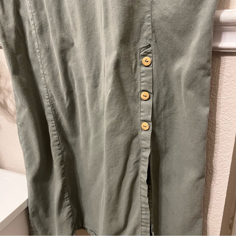 Coldwater Creek Sage Green Top medium - Picture 6 of 10